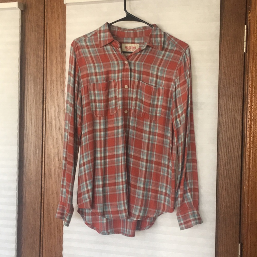 Mossimo boyfriend long sleeve button-up